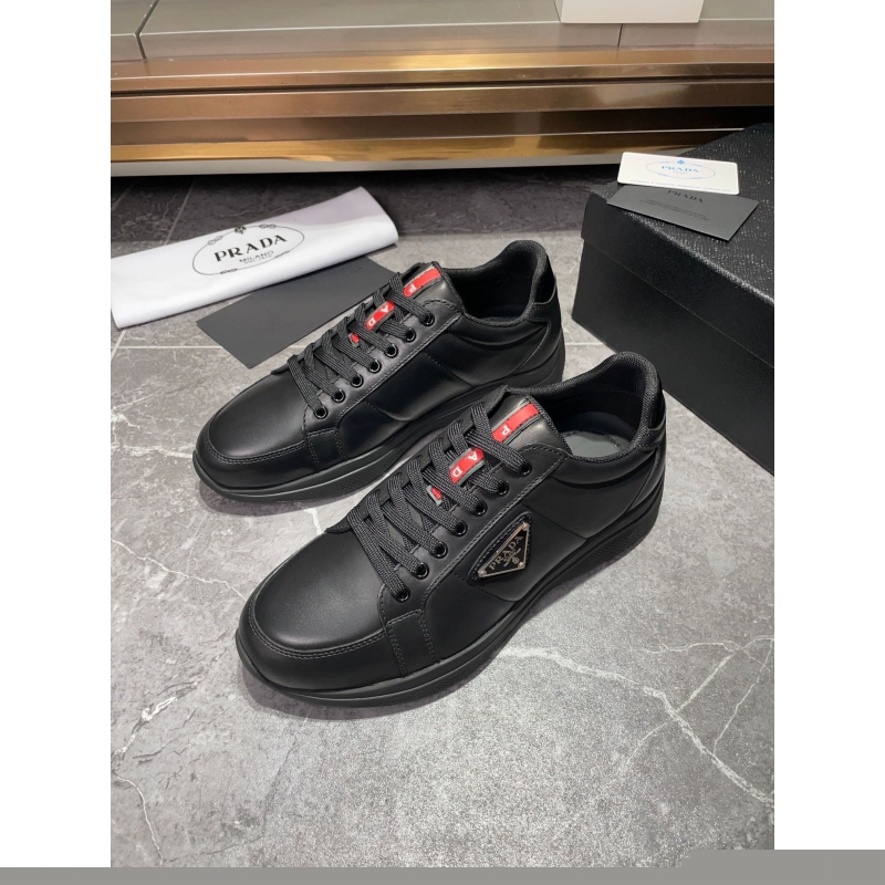 Pra*a casual shoes